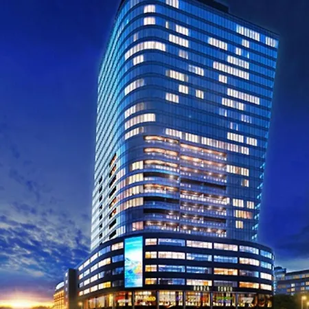 Hanza Tower Downtown 20 Pool & Appartamento Stettino